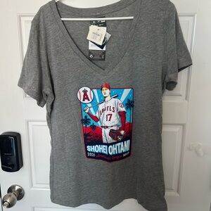 A21-Women’s Large Shohei Ohtani MVP T-Shirt V-Neck Los Angeles Dodgers New Era